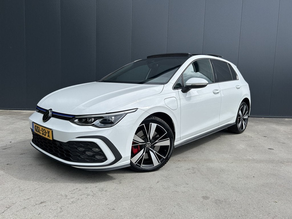 Volkswagen Golf 1.4 eHybrid GTE VIRTUAL COCKPIT ADAP CRUISE, Gebruikt, Euro 6, 4 cilinders, Wit