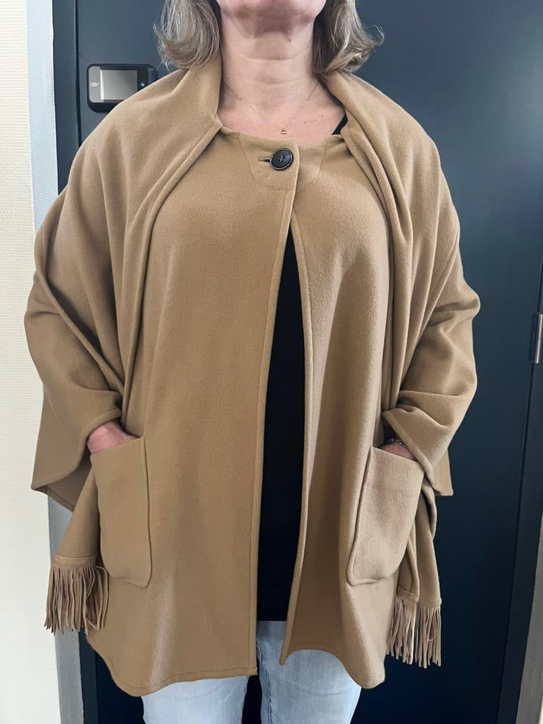 Camelkleurige CAPE Claudia Sträter scheerwol, Ophalen of Verzenden, Zo goed als nieuw, Bruin