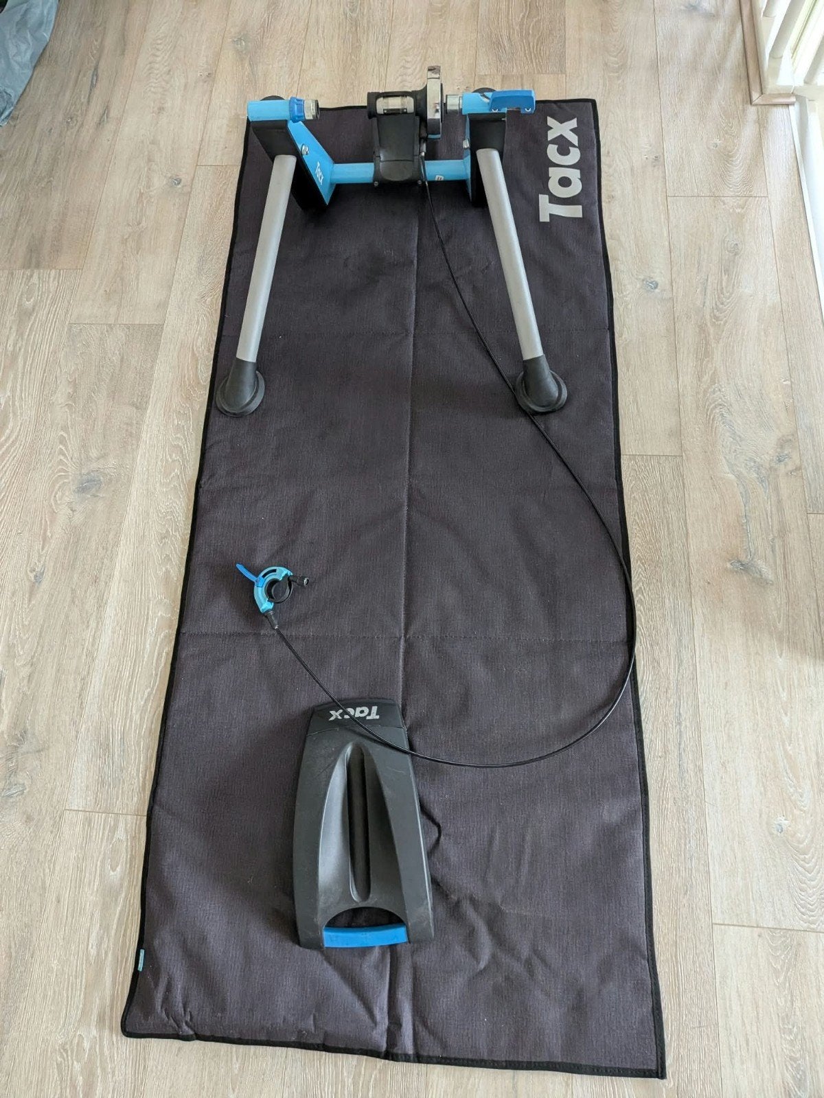 Complete Tacx set met mat, buitenband en snelspanner, Ophalen, Gebruikt, Racefiets, Tacx