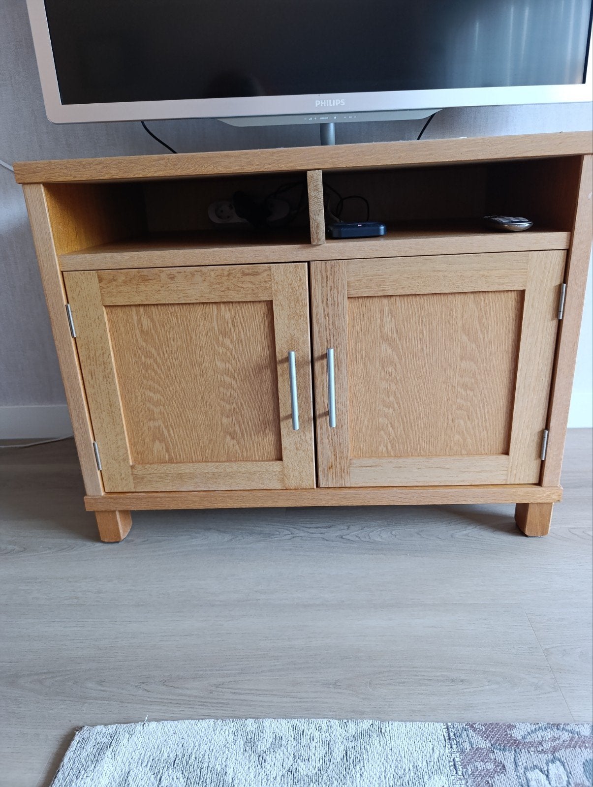 Blank eiken tv meubel, met vak en deurtjes, Ophalen, Gebruikt, 50 tot 100 cm, Minder dan 100 cm