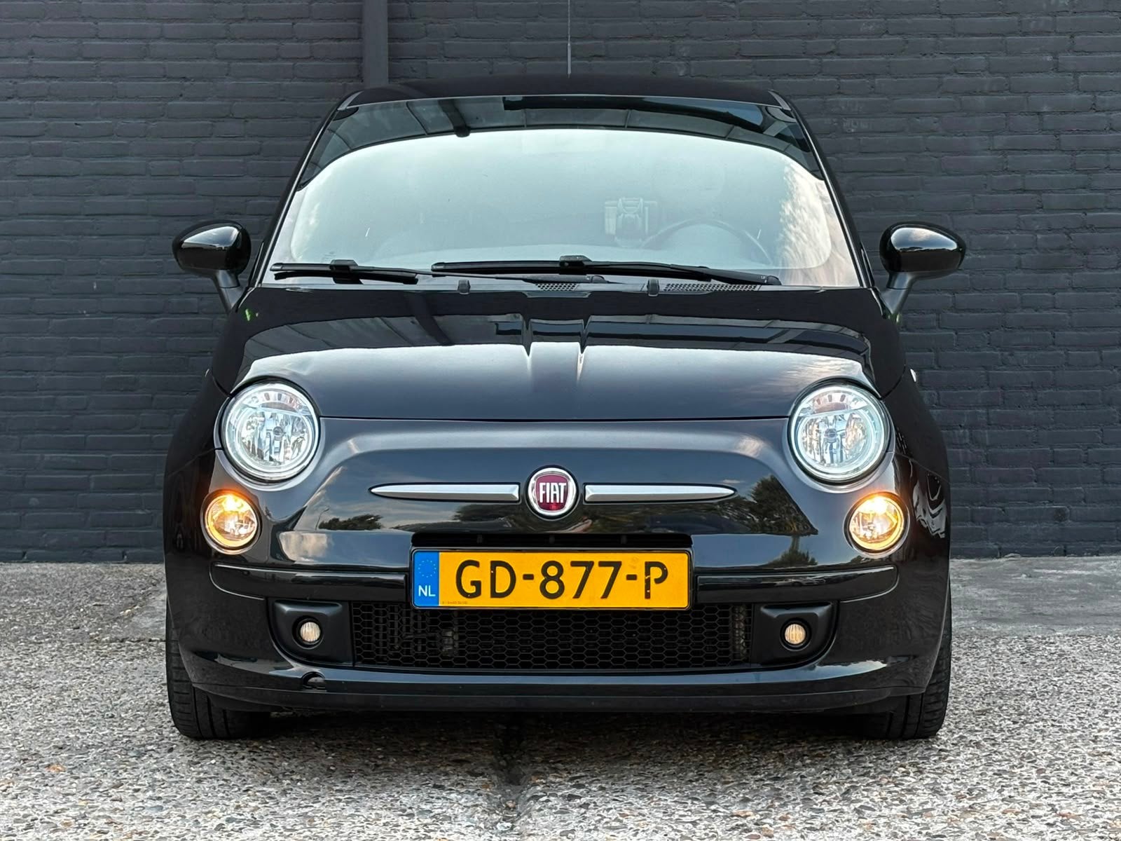 Fiat 500 0.9 TwinAir Lounge LEDER|NAVI|ELEK RAMEN|AIRCO|NWE, Auto's, Voorwielaandrijving, 86 pk, Gebruikt, Leder en Stof
