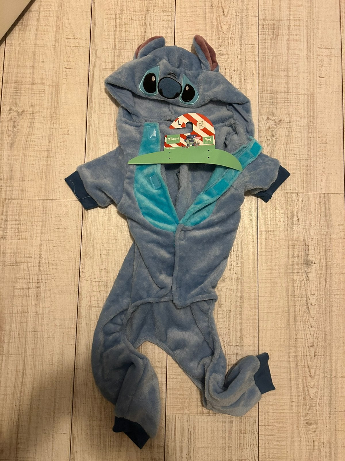 Nieuw hondenpakje van Stitch maat L, Ophalen of Verzenden, Nieuw, Overige hondenkleding, L