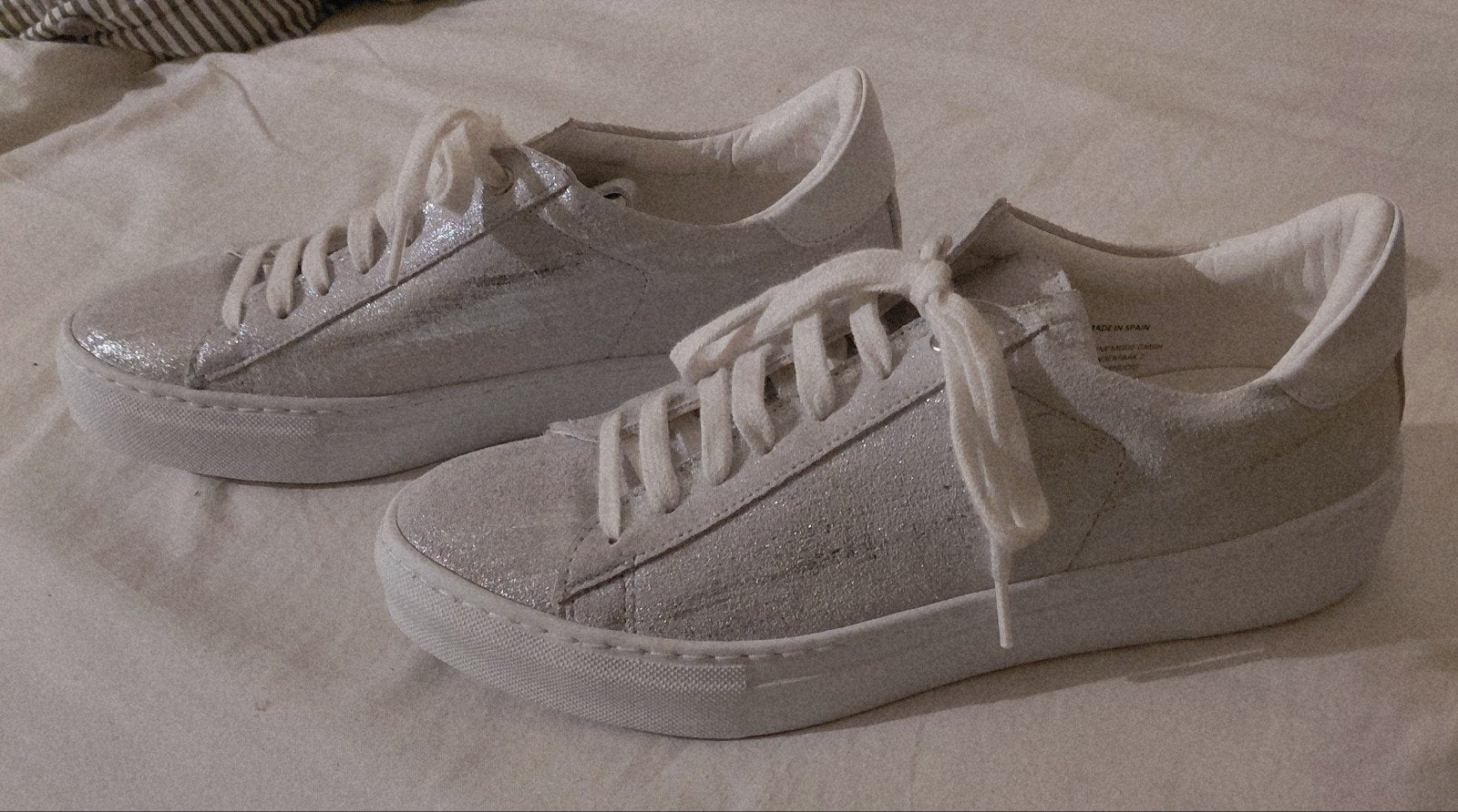 NIEUW! Madeleine Sneakers, maat 39, zilver/wit, Ophalen, Wit, Nieuw, Sneakers of Gympen