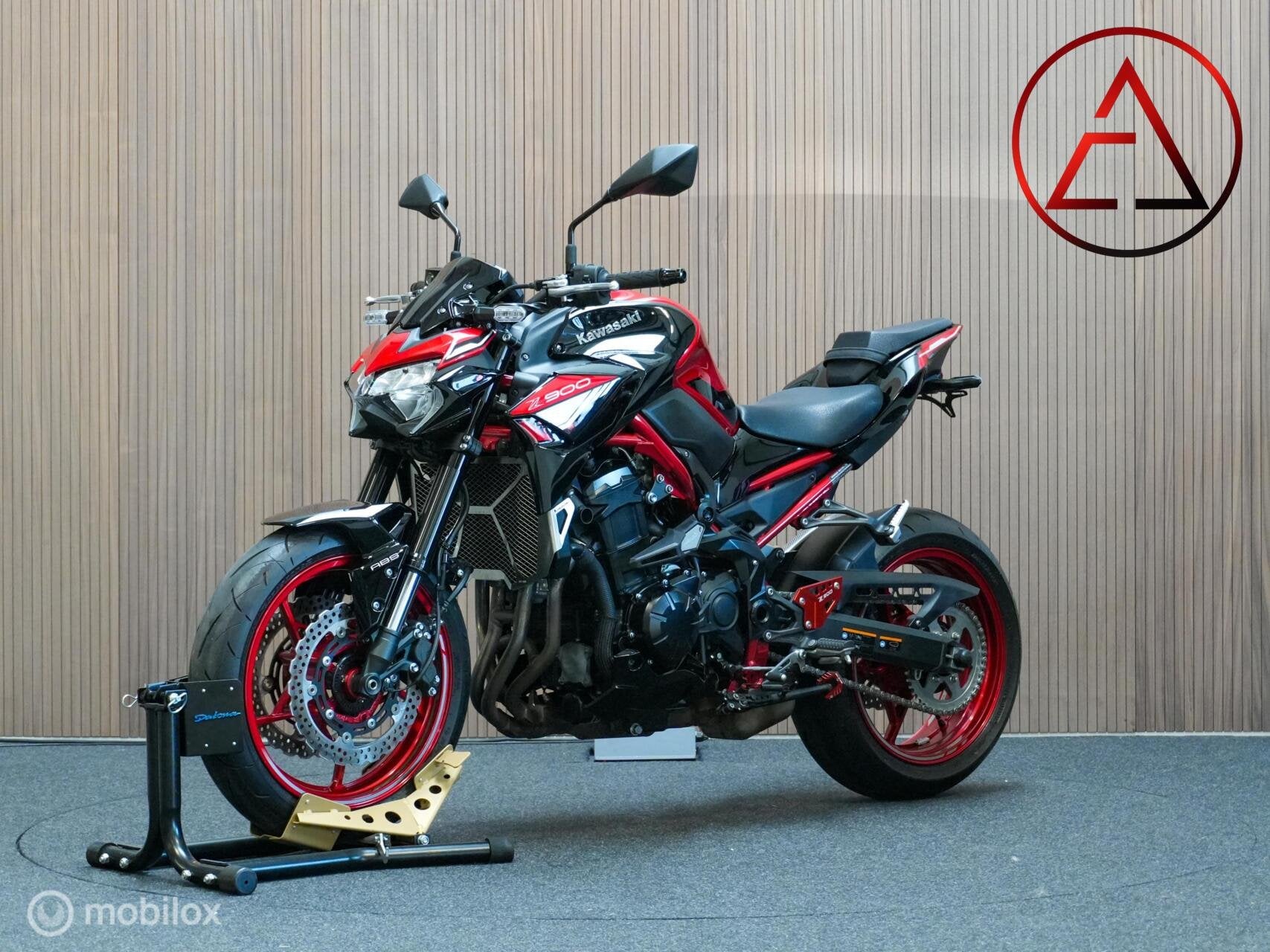 Kawasaki Z900 Candy Red 2024 | A2 70kW | Performance Pack, Motoren, Kawasaki, Christiaan huygensweg 32D, 948 cc, Bedrijf