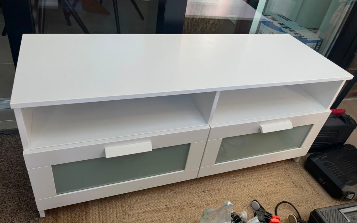 TV meubel kastje in de kleur wit, Ophalen, 100 tot 150 cm, Zo goed als nieuw, Minder dan 100 cm