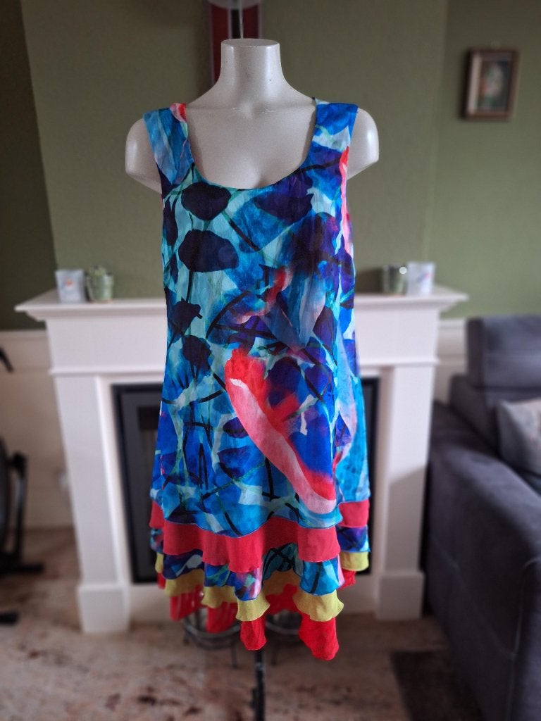 Eroke kleurrijke jurk it 44 NL 40, Kleding | Dames, Maat 42/44 (L), Zo goed als nieuw, Knielengte, Eroke