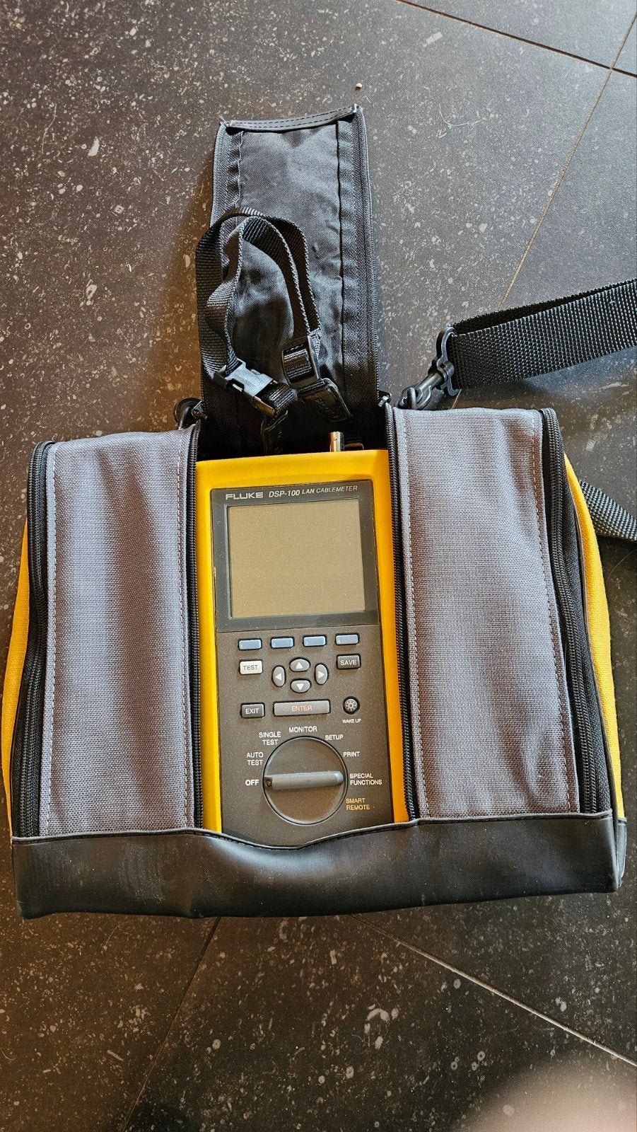 Fluke DSP-100 LAN Kabeltester met Smart Remote, Ophalen of Verzenden