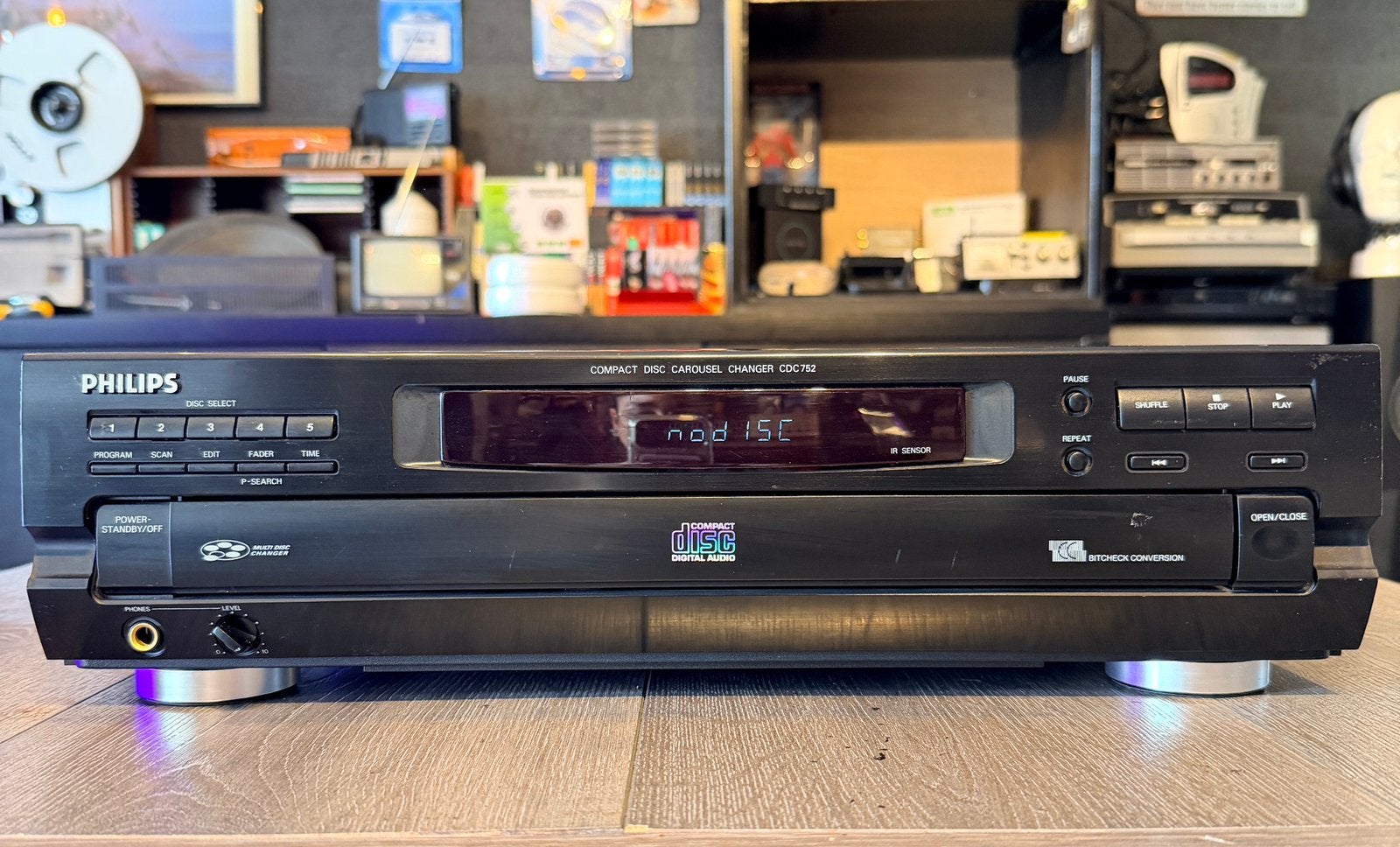 Philips CDC 752 • DAC • 5 CD WISSELAAR • GARANTIE, Philips, Ophalen of Verzenden, Zo goed als nieuw, De kempen 18