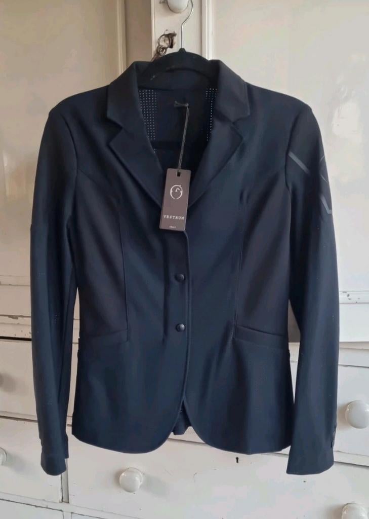 Vestrum wedstrijdjasje maat 36/S (Italiaans 40) - Nieuw, Dieren en Toebehoren, Paardrijkleding, Ophalen of Verzenden, Nieuw