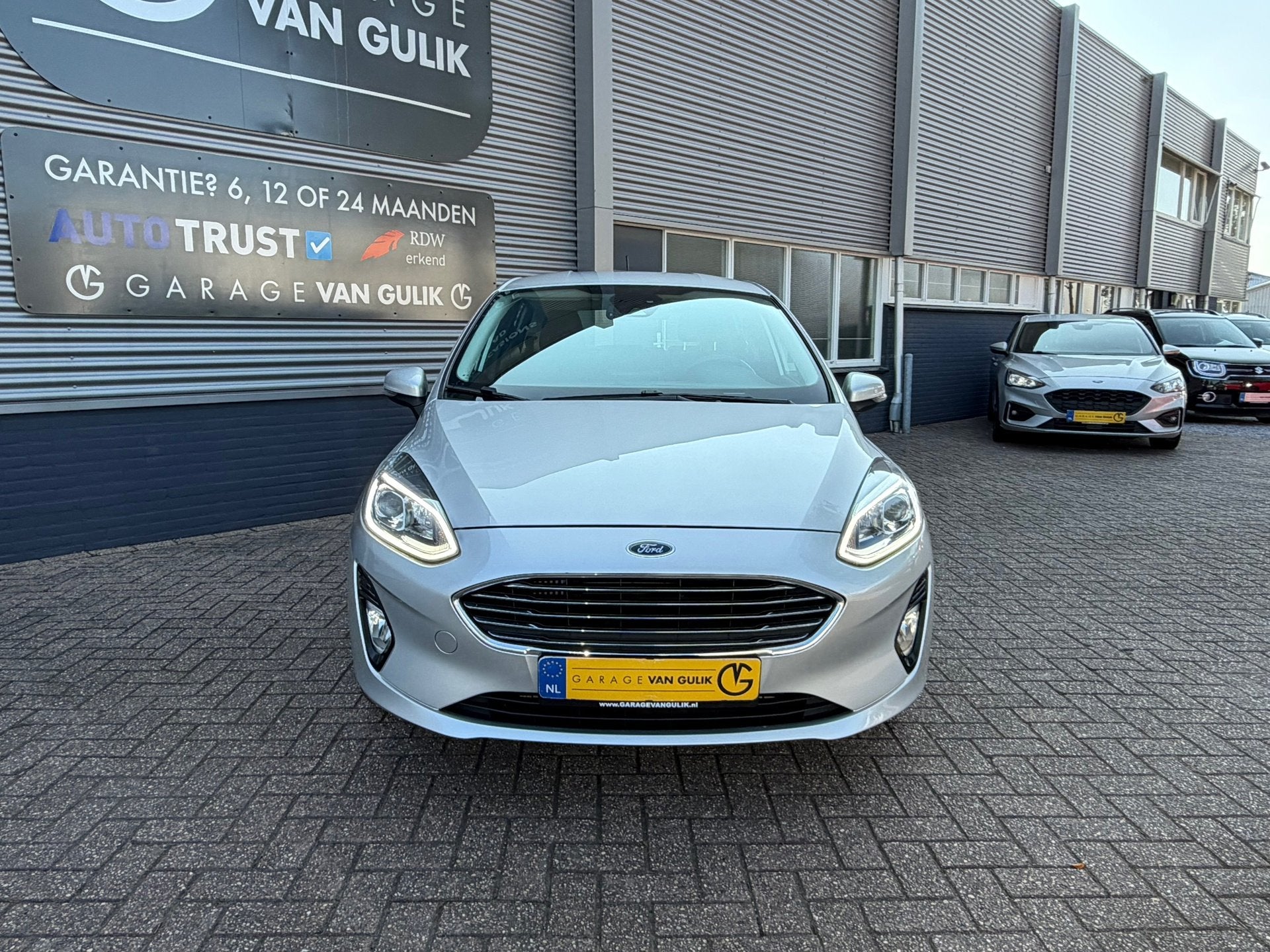 Ford Fiesta 1.0 101PK Automaat,Navi,Clima,Cruise,Carplay,Iso, Auto's, Gebruikt, Lichtsensor, 620 kg, Origineel Nederlands