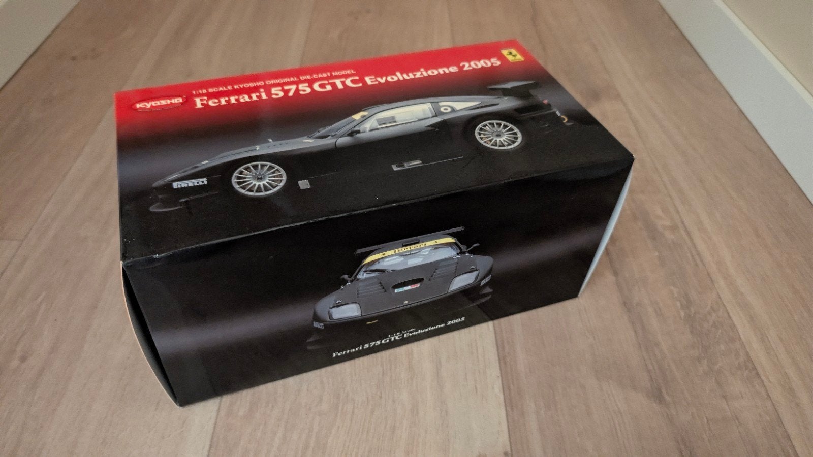 Kyosho Ferrari 575 GTC Evoluzione 2005 modelauto 1:18 ovp, Ophalen of Verzenden, Zo goed als nieuw