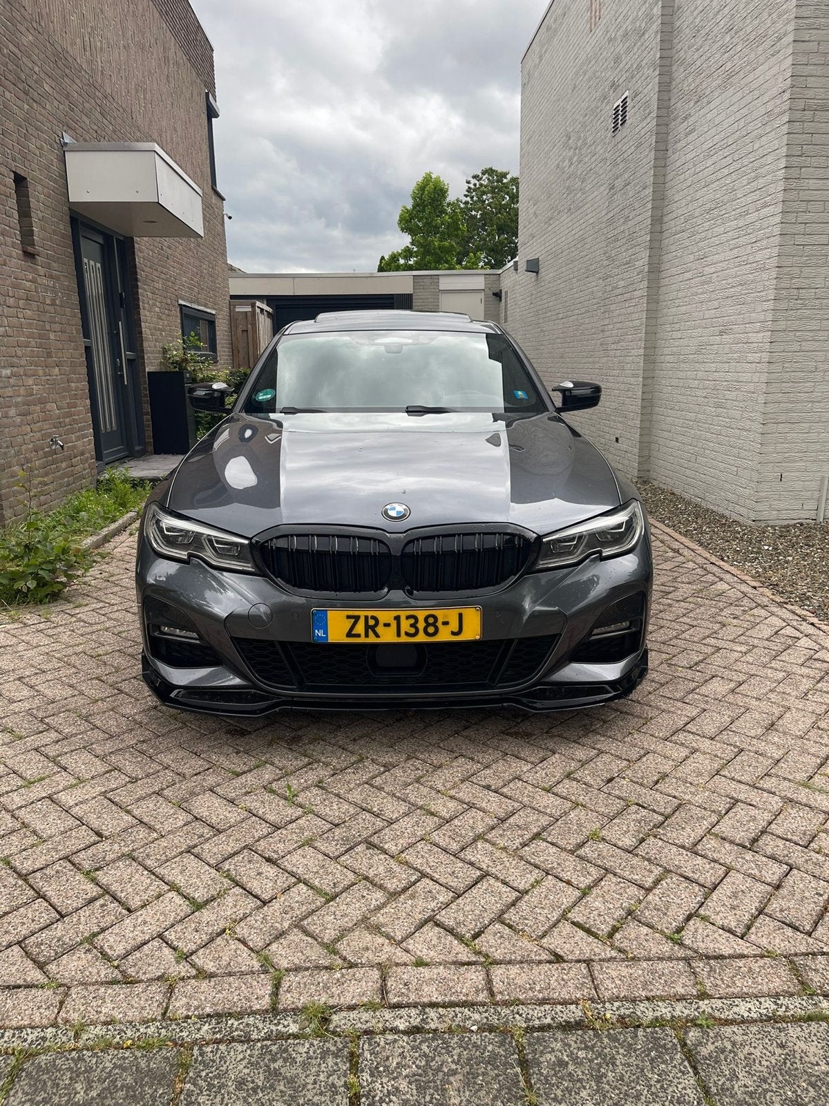 BMW 3-Serie 320d M-SPORT FULL OPTIONS, Auto's, Automaat, Achterwielaandrijving, 1995 cc, Diesel