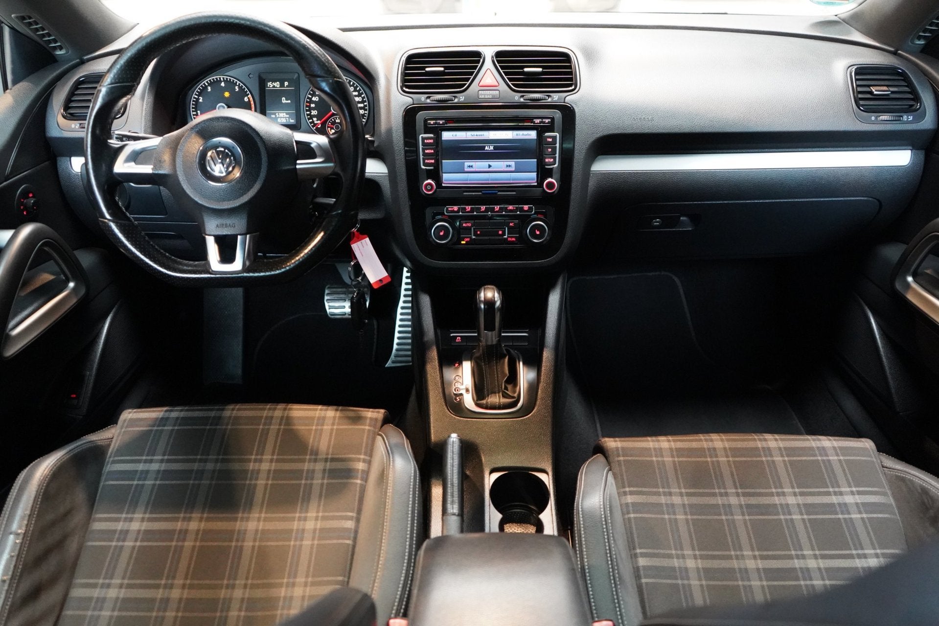 Volkswagen Scirocco 1.4 TSI Edition | STOELVERW. | PANODAK |, Euro 5, Stof, Gebruikt, 4 cilinders