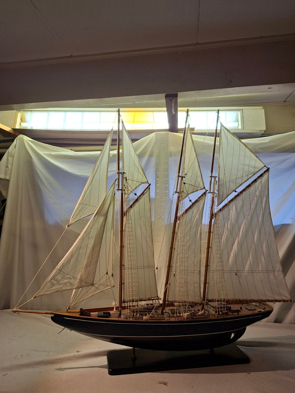 Gedetailleerd Model Zeilschip - Houten Schooner, Hobby en Vrije tijd, Modelbouw | Boten en Schepen, Ophalen of Verzenden