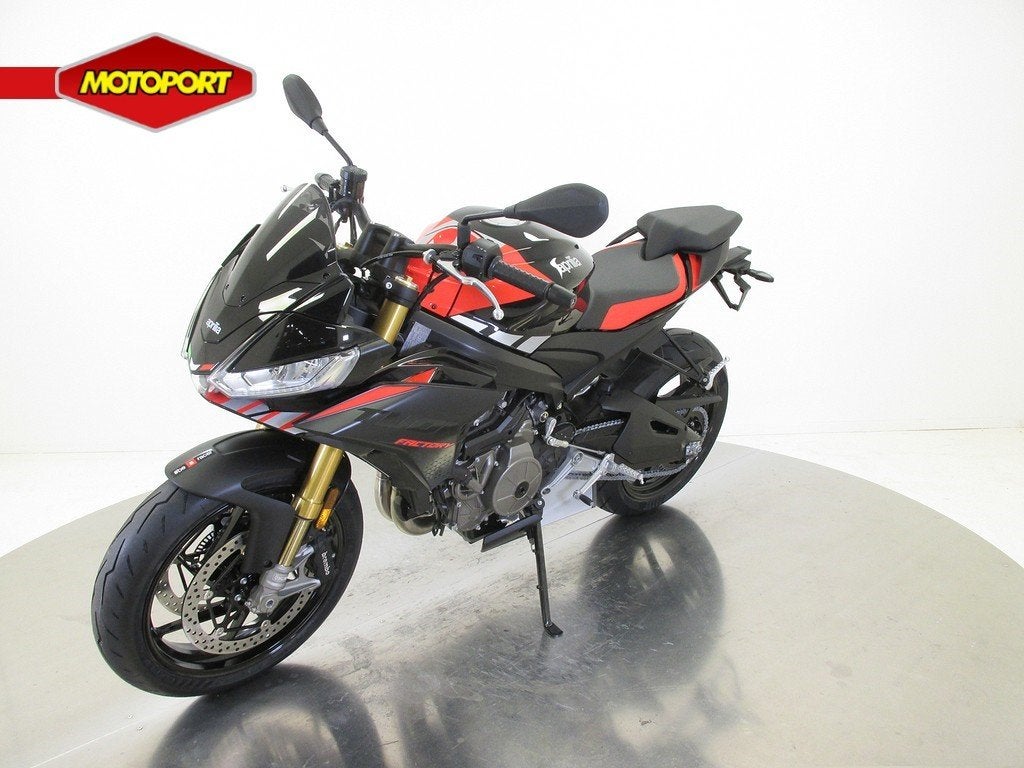 Aprilia TUONO 660 FACTORY (bj 2025), Bas@piaggio.nl, Piaggio Benelux bv., Bedrijf, Minervum 7272
4817 ZM  Breda, NL
