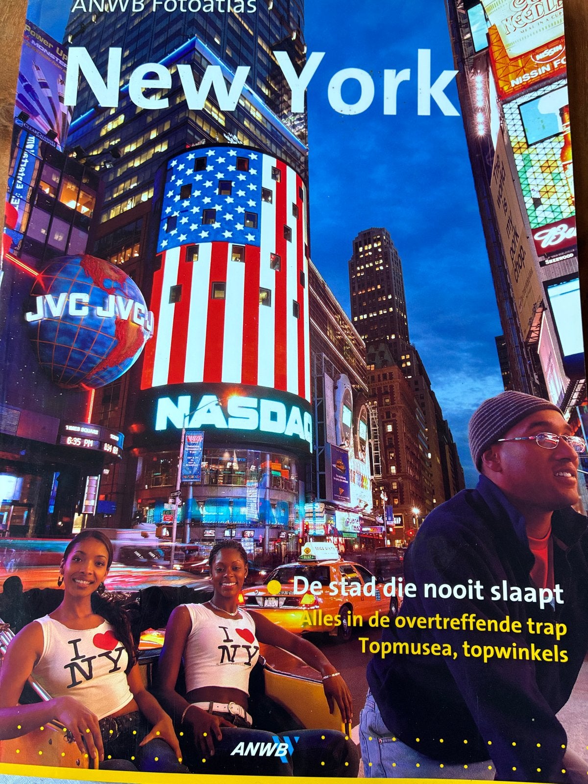 ANWB Fotoatlas New York: De stad die nooit slaapt, Boeken, Ophalen of Verzenden, Zo goed als nieuw, Reisgids of -boek, Noord-Amerika