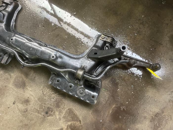 Subframe van een Alfa Romeo Spider, Auto-onderdelen, Ophanging en Onderstel, Gebruikt, -, Verzenden, -