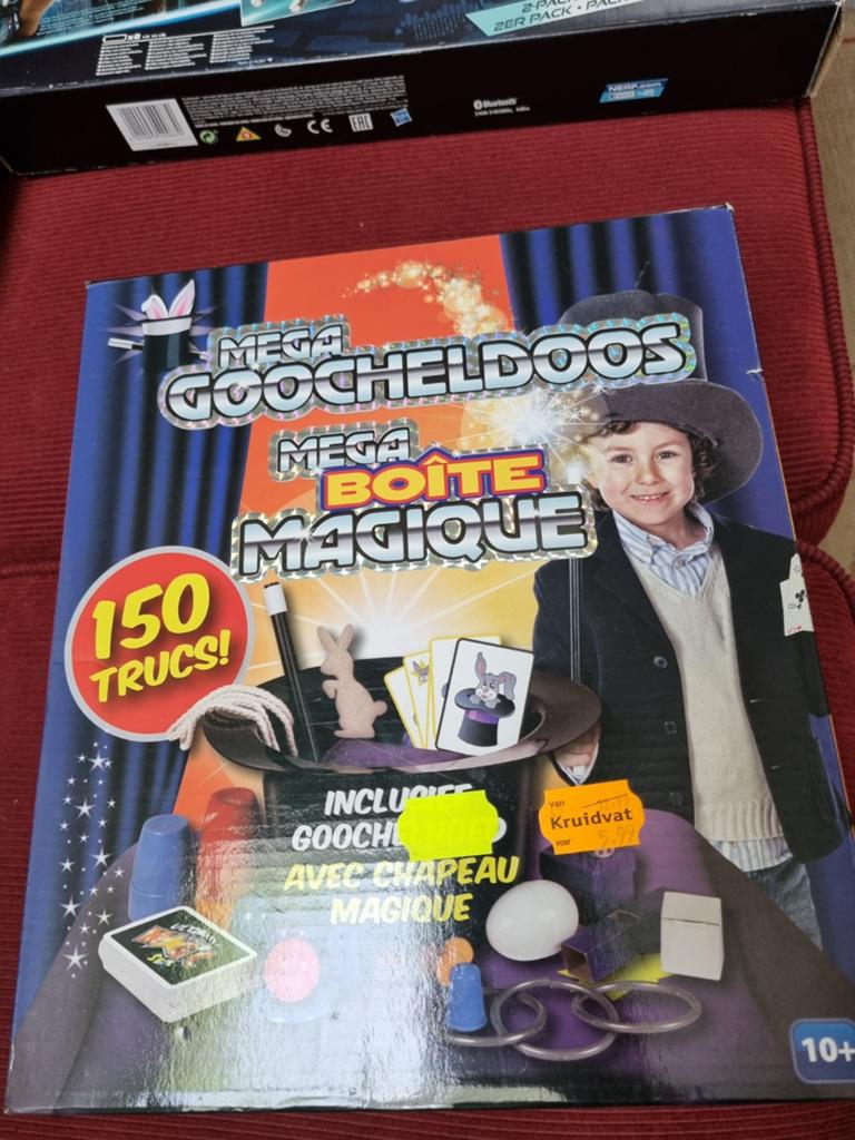 Mega Goocheldoos - 150 Trucs! Inclusief Goochelhoed, Ophalen of Verzenden, Gebruikt, Jongen of Meisje