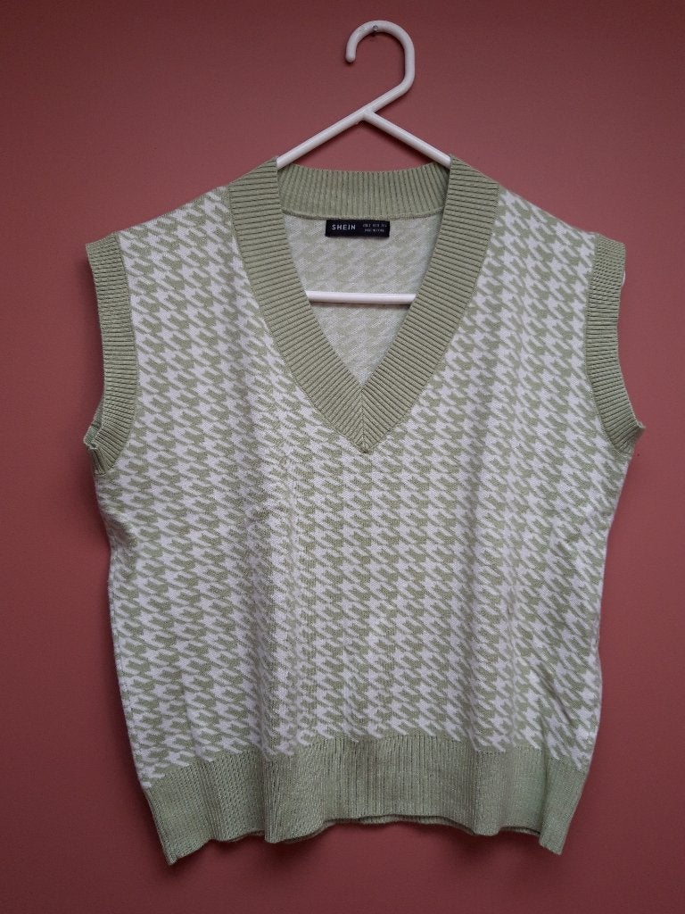Gebreide top / spencer maat S/36 met V-hals - z.g.a.n., Ophalen of Verzenden, Zo goed als nieuw, Groen, Shein