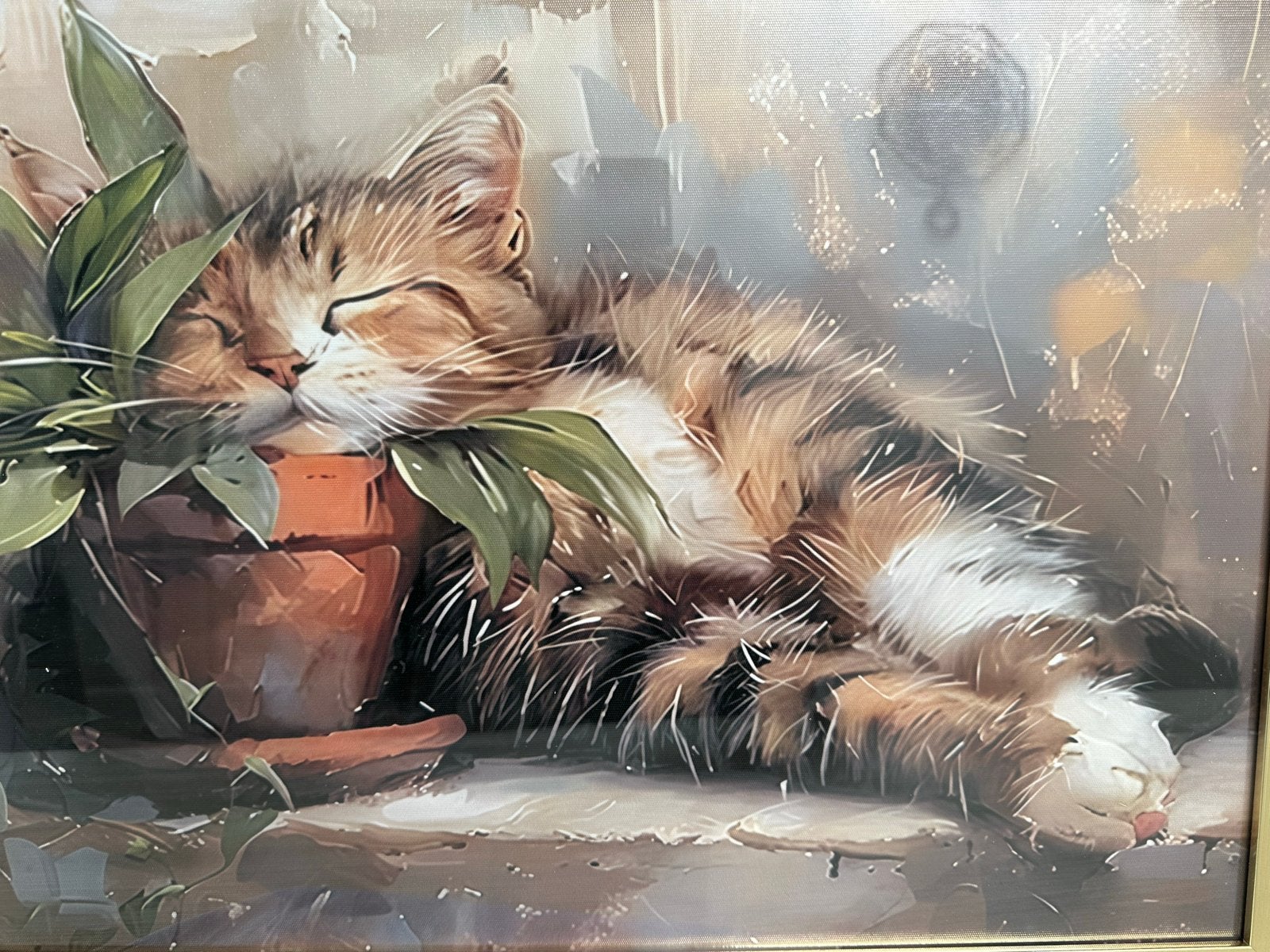 Giclee Schilderij: Slapende Driekleurige Kat in Bloempot, Realistisch, Overige technieken, Dieren, Ingelijst