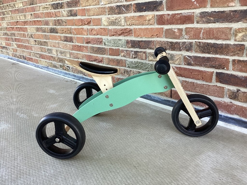 Loopfiets 4 in 1 Petite Amélie in hout-groen-zwart, Ophalen, Gebruikt, Petite Amelie, Verstelbare zitting