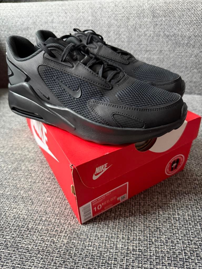 Nike Air Max Bolt - Maat 44.5 - Nieuw in doos, Zwart, Nieuw, Ophalen of Verzenden, Sneakers of Gympen