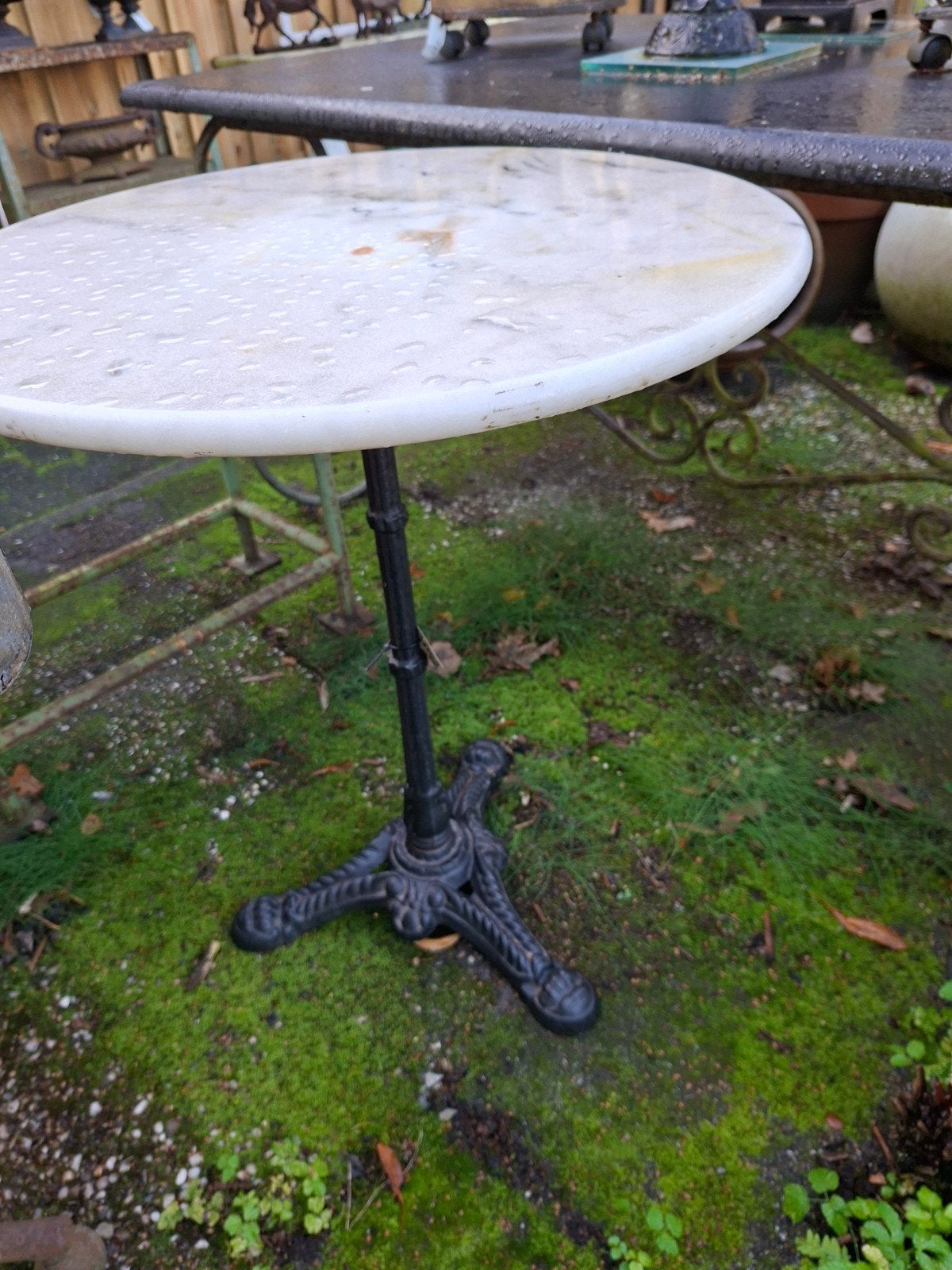 Antieke Bistrotafel met Marmeren Blad, Ophalen, Zo goed als nieuw, Metaal, Overige typen