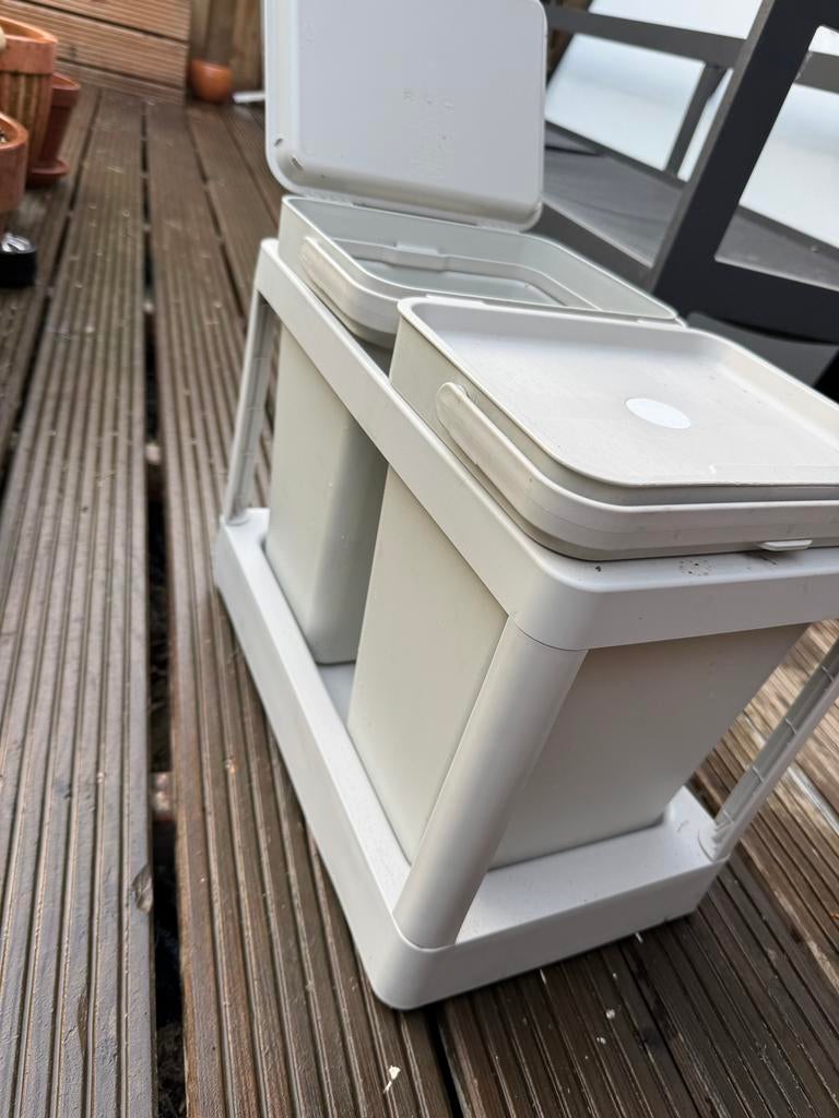 Ikea inbouw vuilnisbakken systeem hallbar afval, Huis en Inrichting, Woonaccessoires | Prullenbakken, Kunststof, Ophalen of Verzenden