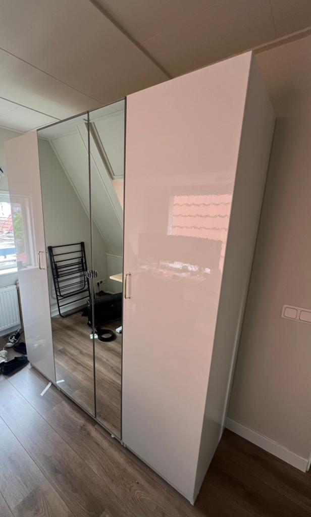 Ikea PAX kast 3-delig hoogglans wit, 200 cm of meer, 150 tot 200 cm, Zo goed als nieuw, 50 tot 75 cm