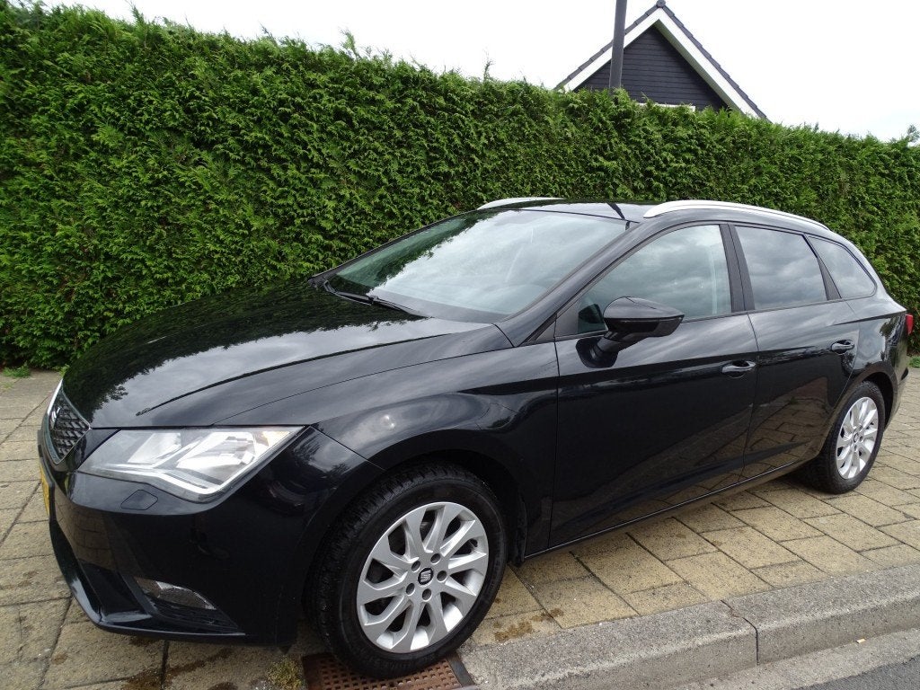 Seat LEON 1.2 TSI REF. BNS-Airco-Cruise-Trkh-Blth-Pdc, Euro 5, 1154 kg, 4 cilinders, Met garantie (alle)