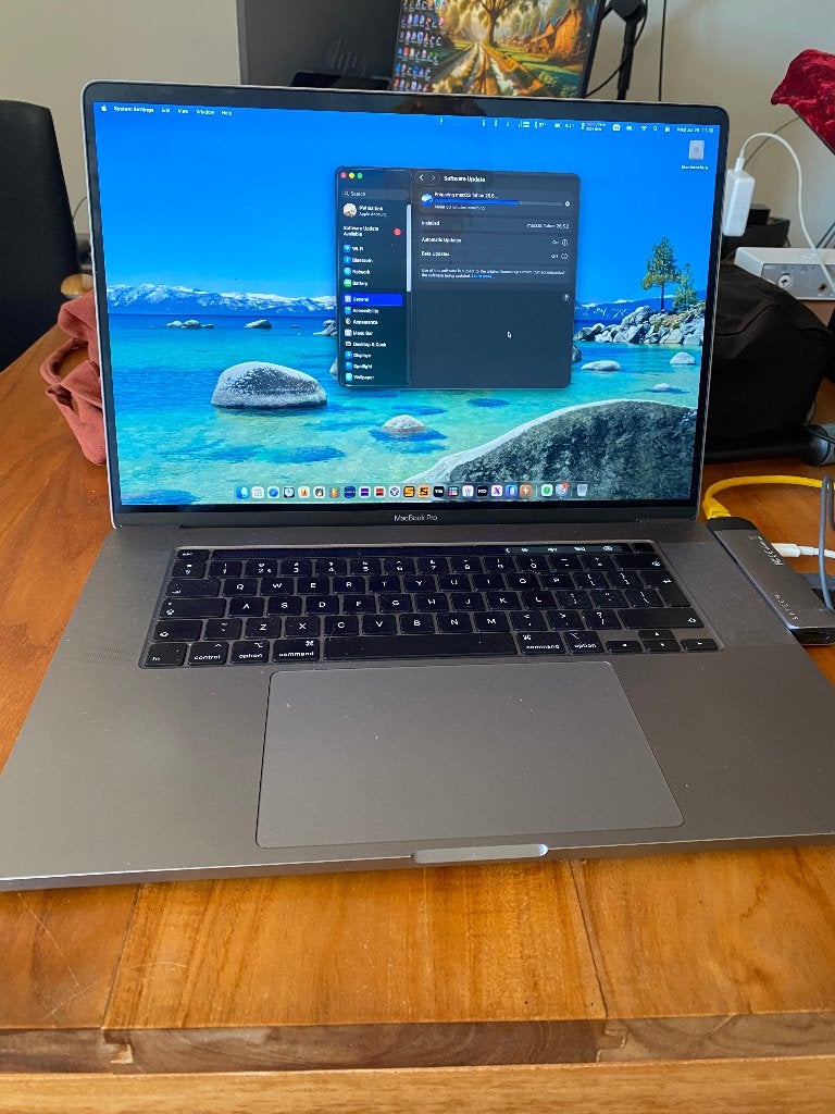 MacBook Pro 16 2019 8 core-i9, Computers en Software, Apple Macbooks, 1 TB of meer, 2 tot 3 Ghz, Qwerty, Zo goed als nieuw