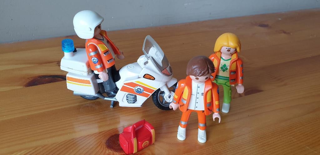 Playmobil. Team ambulance met motor., Kinderen en Baby's, Speelgoed | Playmobil, Ophalen of Verzenden, Gebruikt