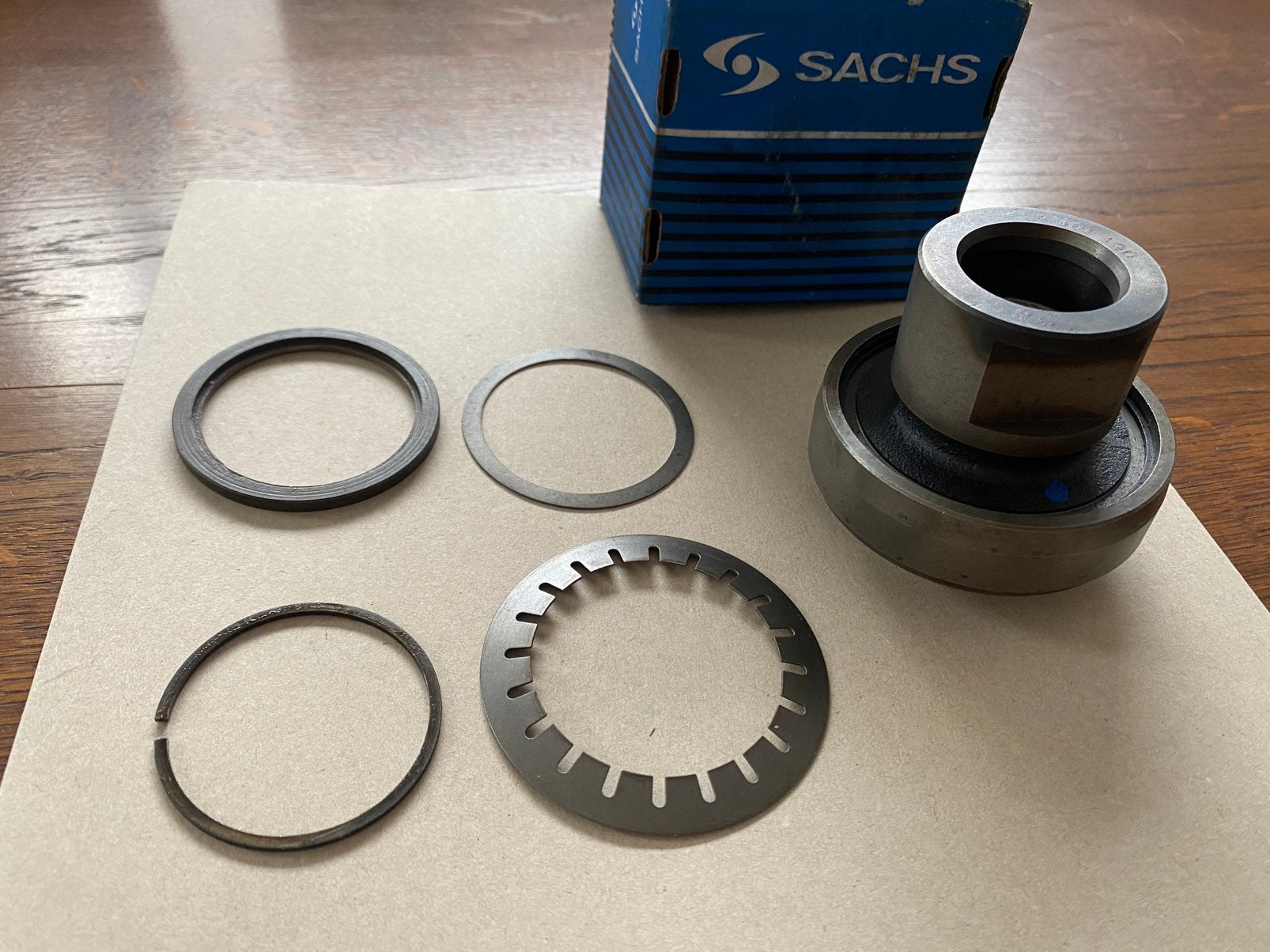 Nieuwe Sachs Koppelingslager Alfa Romeo GTV, 75, 90, Ophalen of Verzenden, Nieuw, Alfa Romeo