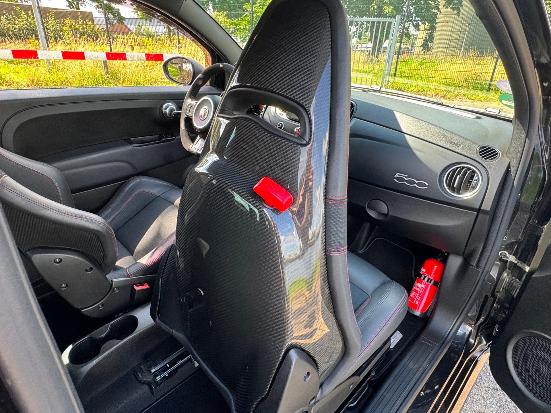 Abarth 695 1.4 T-Jet 180PK Competizione Carbon Sabelt Monza, Voorwielaandrijving, 15 km/l, Gebruikt, Euro 6