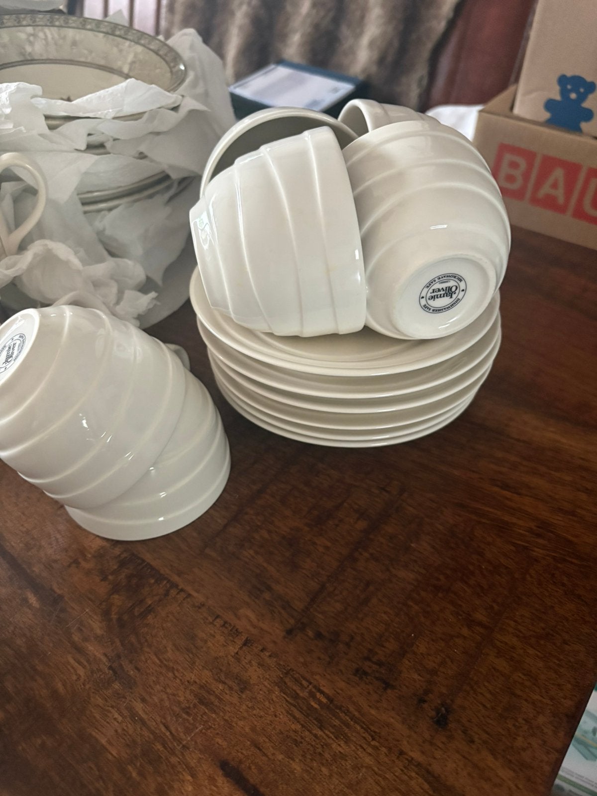 Jamie Oliver Waves servies, Ophalen of Verzenden, Zo goed als nieuw, Overige stijlen, Kop(pen) en/of Schotel(s)
