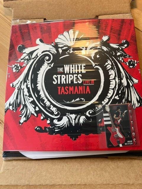 White Stripes - Live in Tasmania (box 3 lp's + 7"), Boxset, Verzenden, Overige formaten, Boxset
