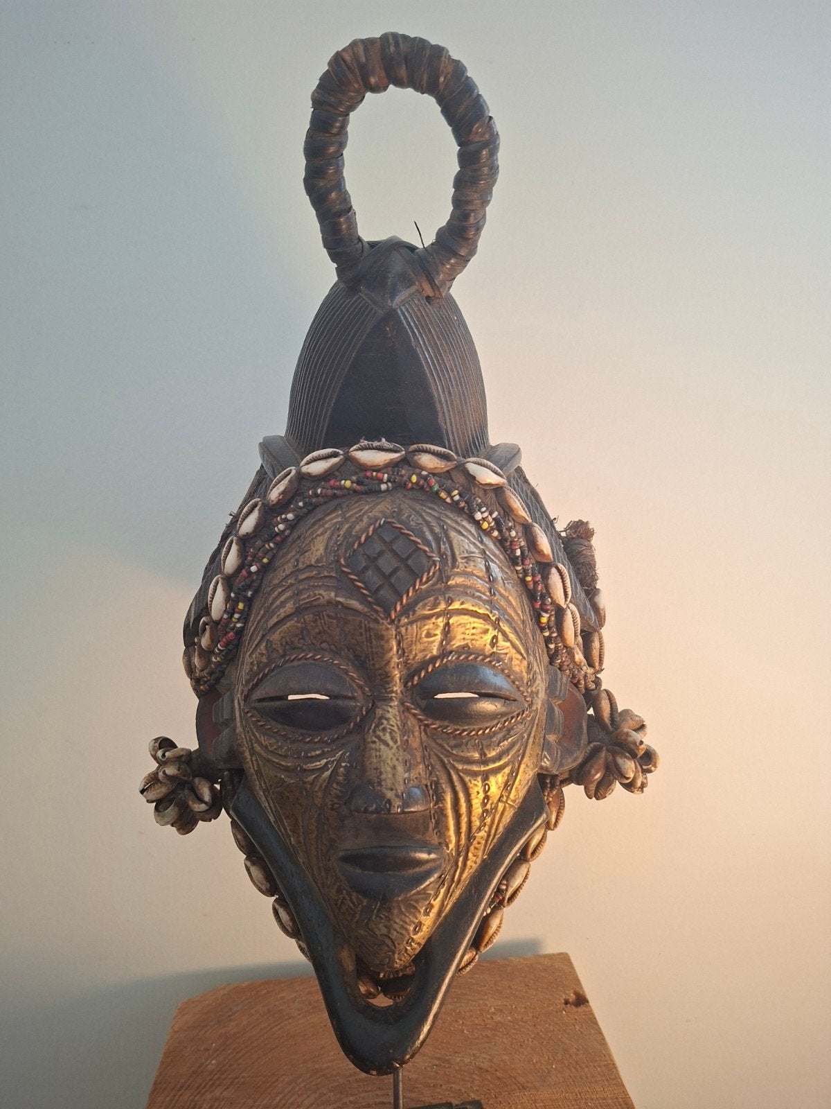 Afrikaans Okuyi gezichtsmasker -PUNU- Gabon, Ophalen of Verzenden
