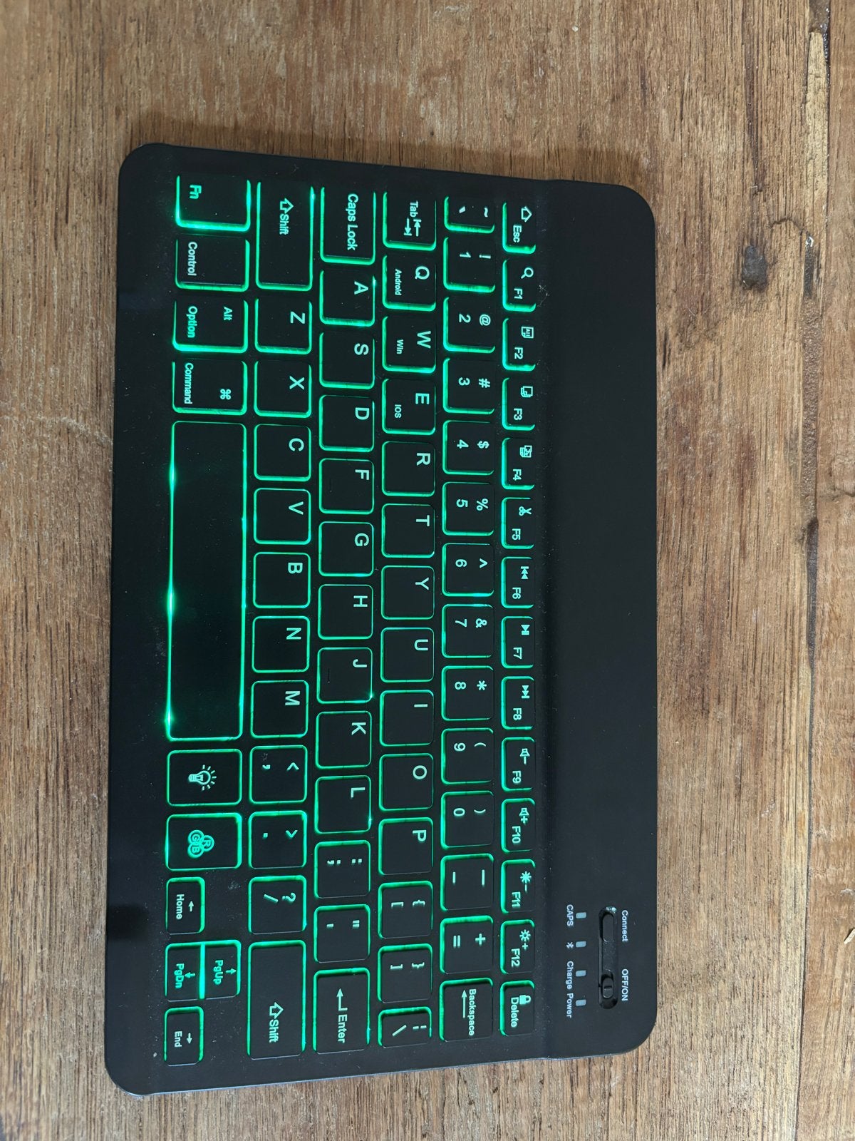 Draadloos tablet toetsenbord met verlichte toetsen, Ophalen of Verzenden, Zo goed als nieuw, Draadloos, Qwerty