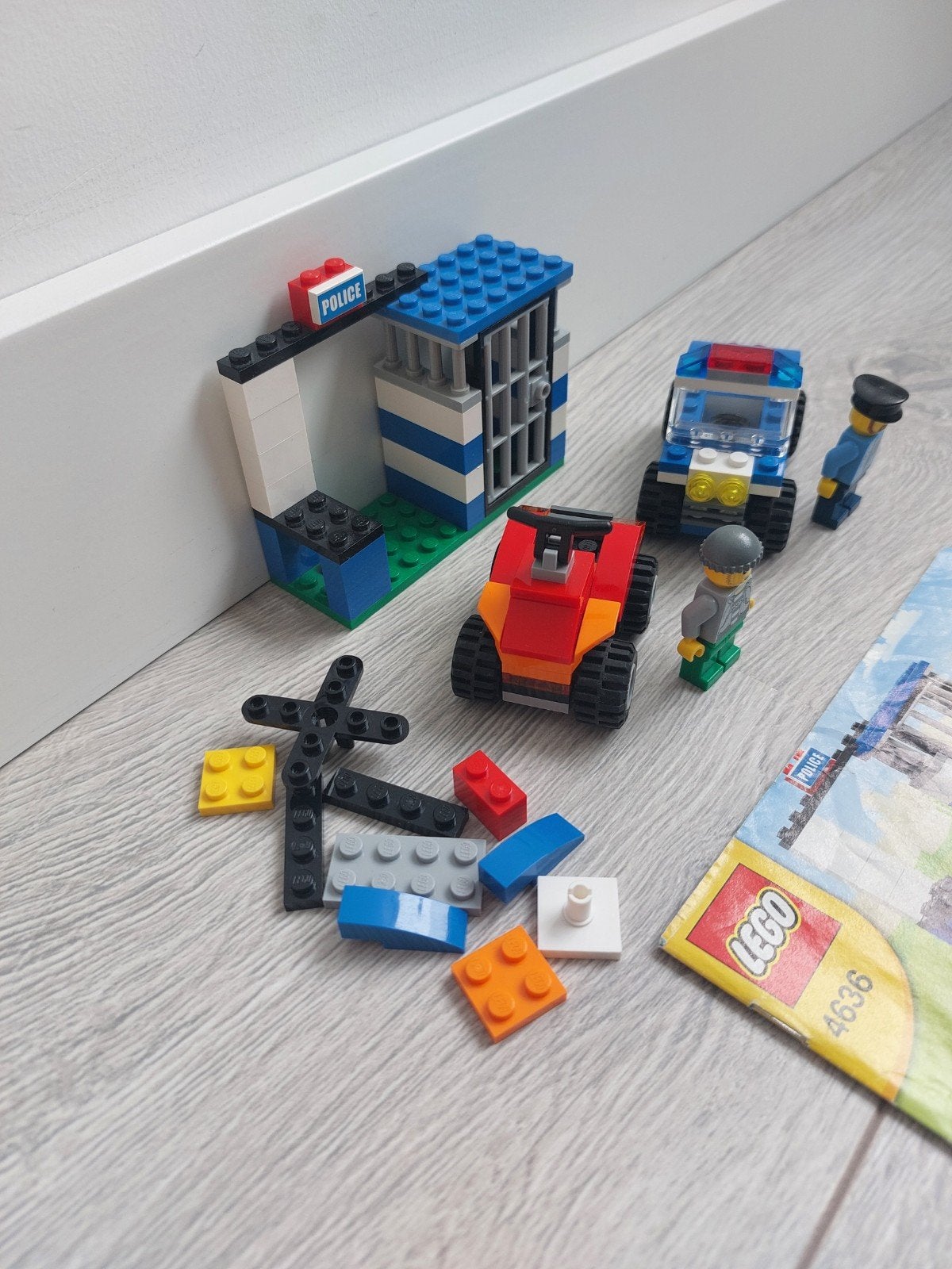 Lego Creator 4636 Police Building Set!
Compleet!!, Lego, Ophalen of Verzenden, Zo goed als nieuw, Creator