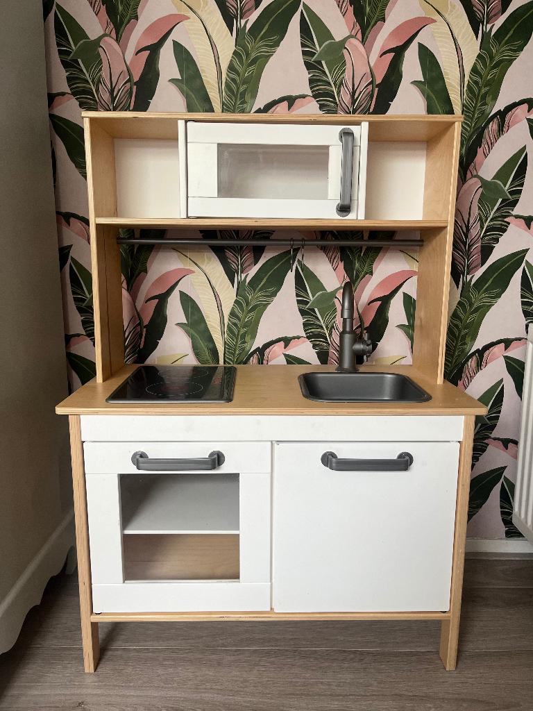 IKEA speelgoedkeuken met veel leuke spulletjes erbij!, Ophalen, Gebruikt