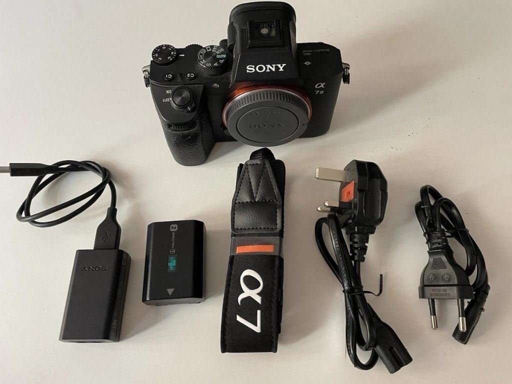 Foto 5 van Sony A7 III ILCE 7M3 Body 24MP 1945 clicks