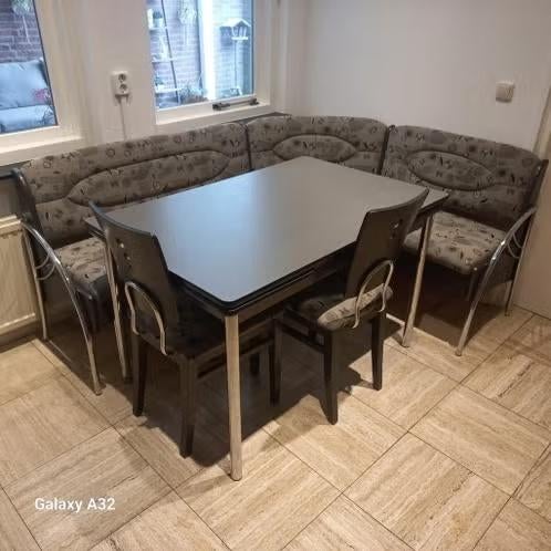 Moet weg! Prijs totale set: € 100,-, Huis en Inrichting, Complete eetkamers, Ophalen, Gebruikt, Huiselijk, Minder dan 4 stoelen