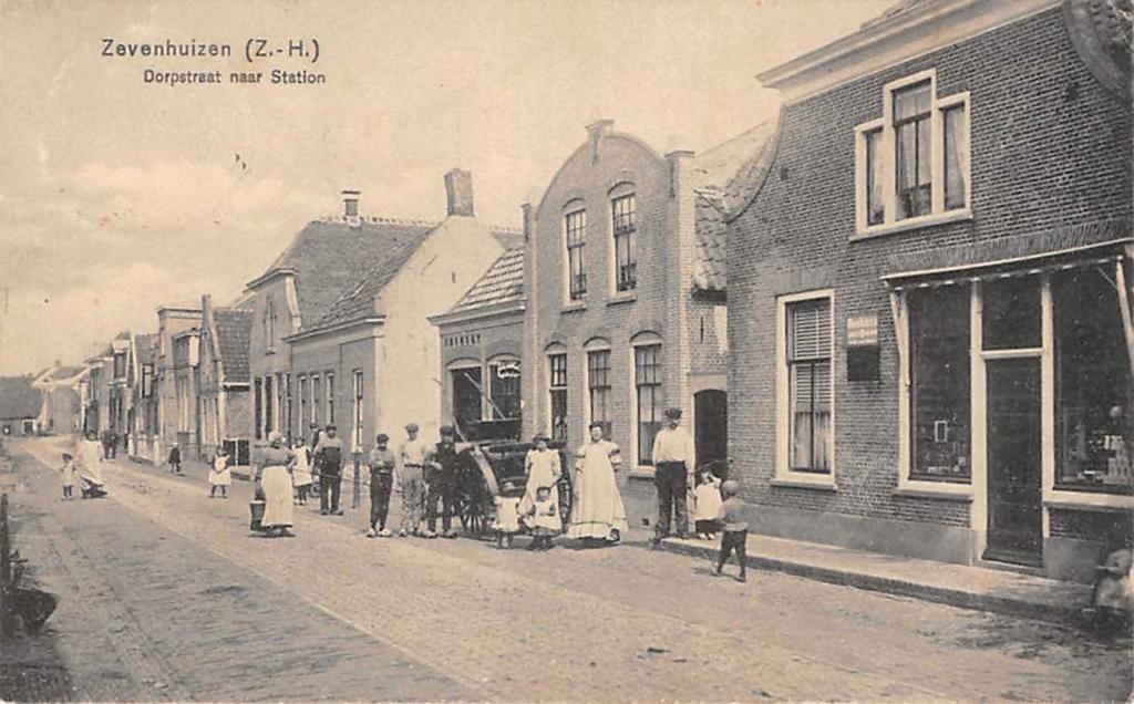 Zevenhuizen (Z.-H.) Dorpstraat naar Station, Ophalen of Verzenden, Voor 1920, Gelopen, Zuid-Holland
