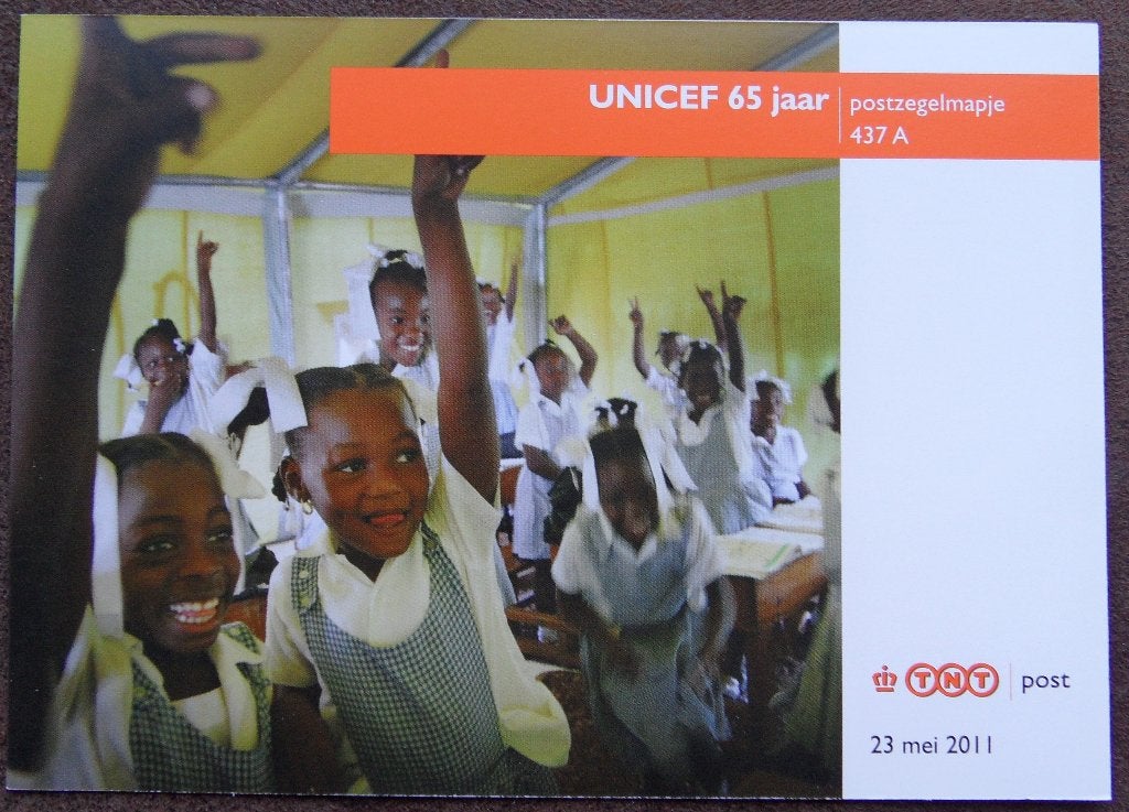 Postzegelmapje 437A – Unicef 65 jaar, Postzegels en Munten, Ophalen of Verzenden, Postfris