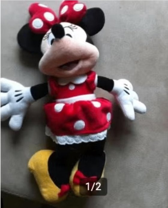 Knuffel Mini Mouse Disney rood, Verzamelen, Disney, Ophalen of Verzenden, Mickey Mouse, Zo goed als nieuw, Knuffel