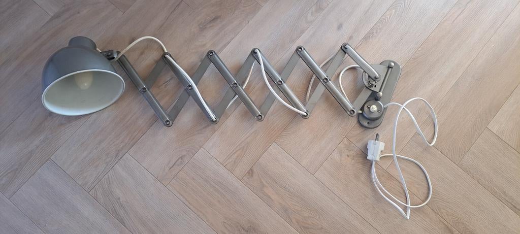 Vintage schaarlamp wandlamp grijs, Ophalen of Verzenden, Metaal of Aluminium
