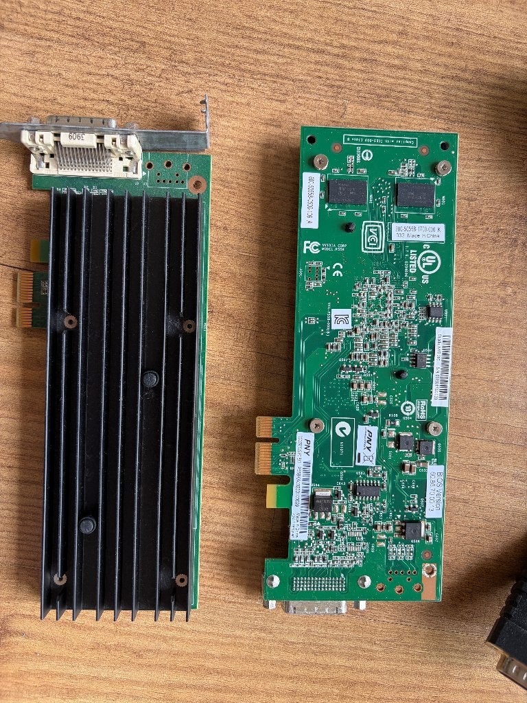 2x Nvidia Quadro NVS videokaarten + DMS-59 kabels, Computers en Software, Videokaarten, Gebruikt, GDDR, VGA, Ophalen of Verzenden