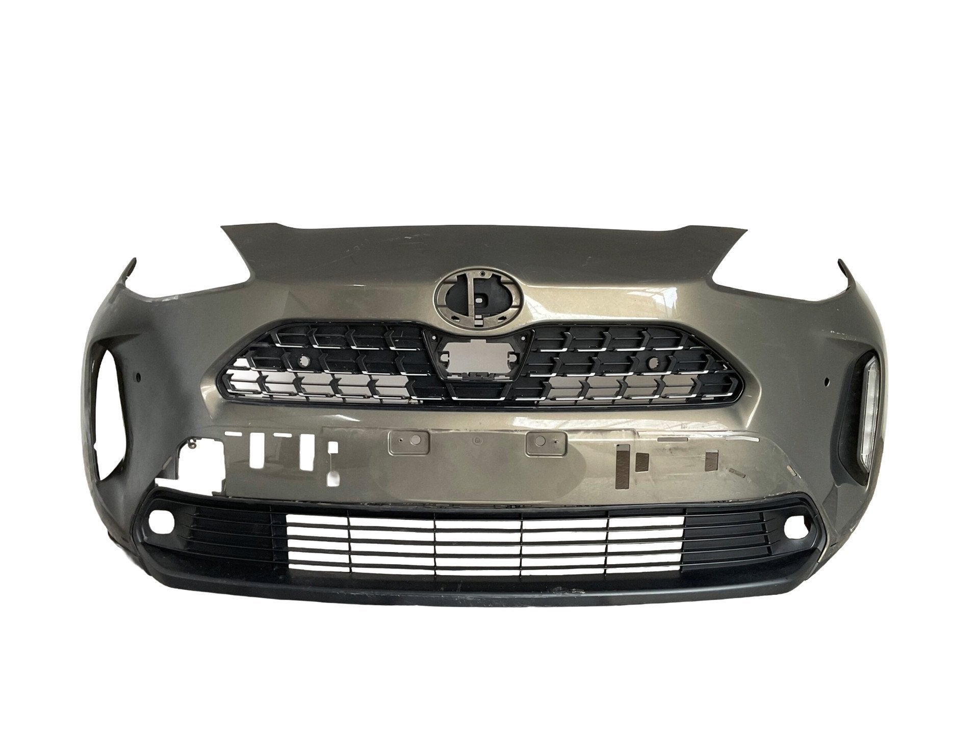Bumper Toyota Yaris Cross 20-25 LED Voorbumper D5-17604z, Info@toyota.co.jp, Gebruikt, Toyota Motor Corporation, Toyota