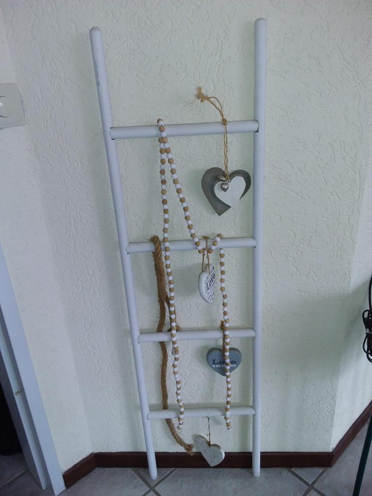 Decoratie trapje, Ophalen