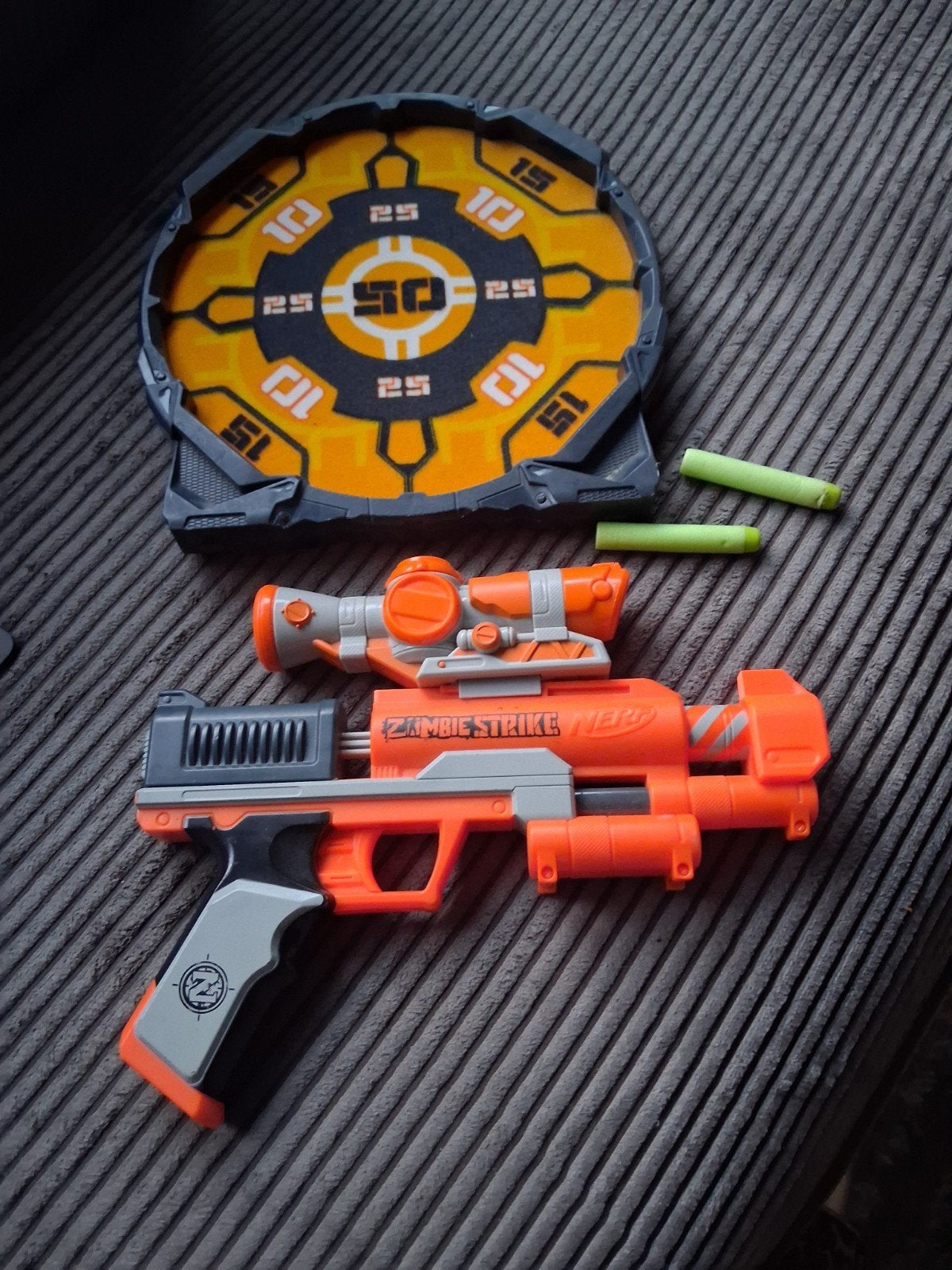Nerf Zombie Strike met target, Ophalen of Verzenden